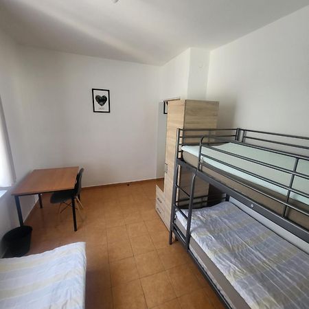 Rooms4Rest Popularna - Private Rooms For Tourists - Atr Consulting Sp, Z O,O, Варшава Экстерьер фото