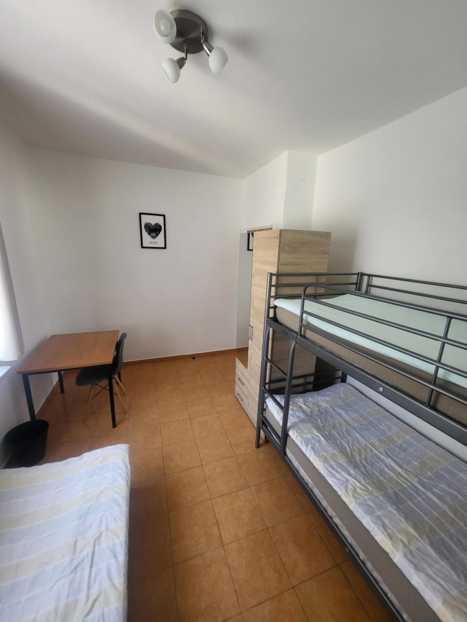 Rooms4Rest Popularna - Private Rooms For Tourists - Atr Consulting Sp, Z O,O, Варшава Экстерьер фото