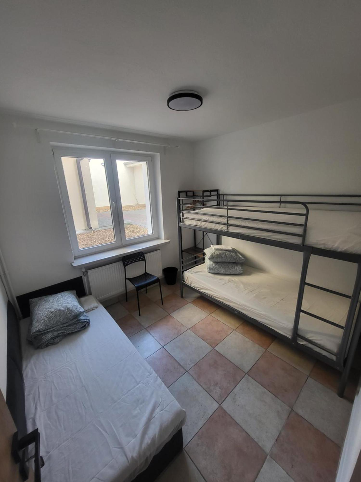 Rooms4Rest Popularna - Private Rooms For Tourists - Atr Consulting Sp, Z O,O, Варшава Экстерьер фото