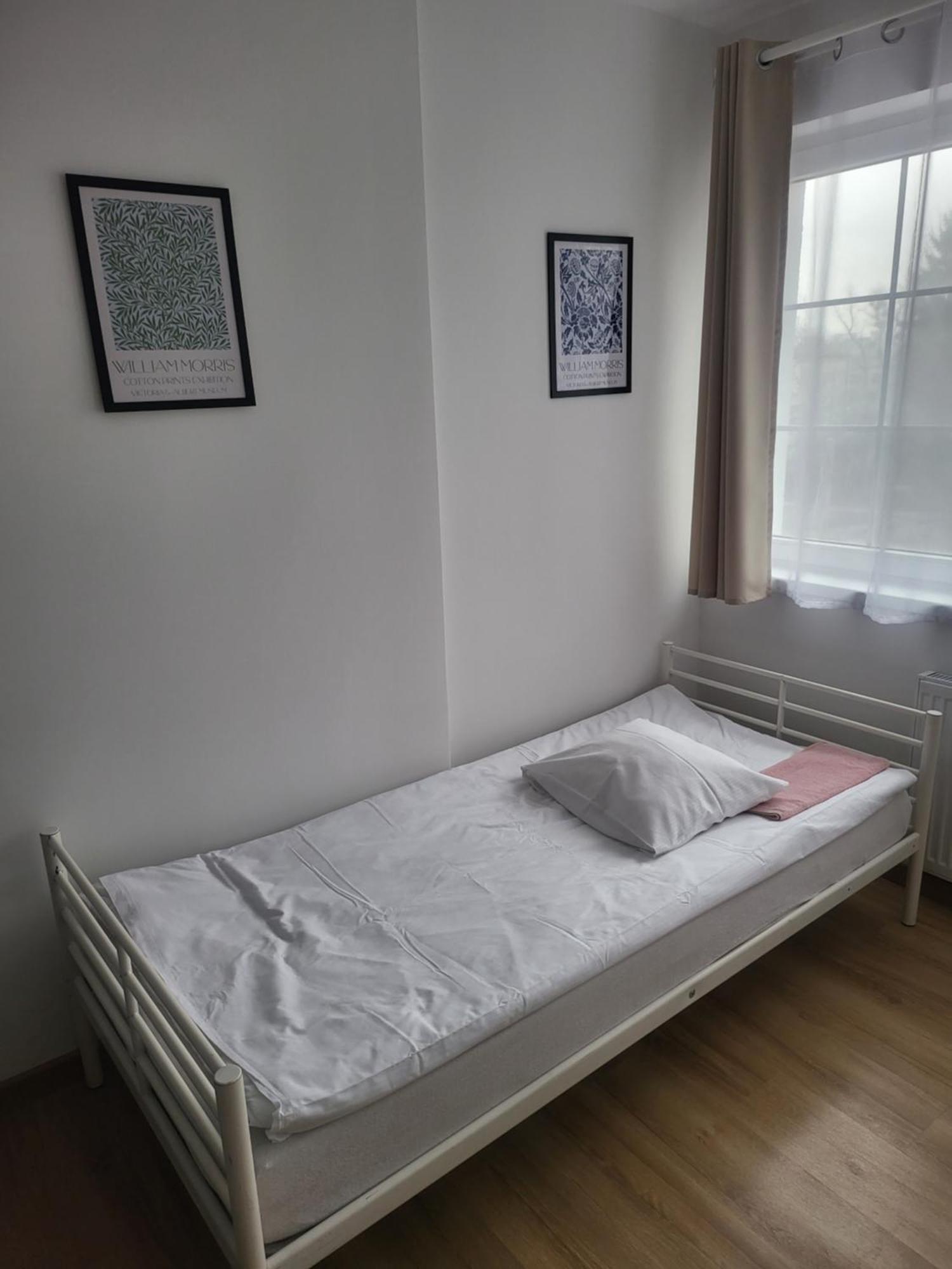 Rooms4Rest Popularna - Private Rooms For Tourists - Atr Consulting Sp, Z O,O, Варшава Экстерьер фото